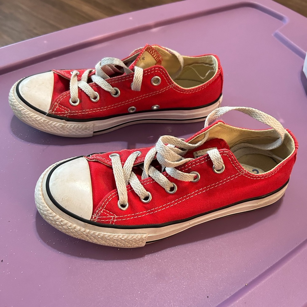 Converse Chuck Taylor All Star Lo Sneaker - Little Kid -Red Size 1